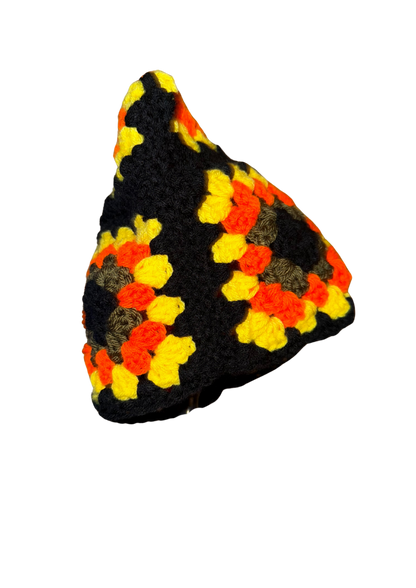 gRANNY sQUARE hAT