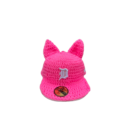pINK “dETROIT” fITTED cAP