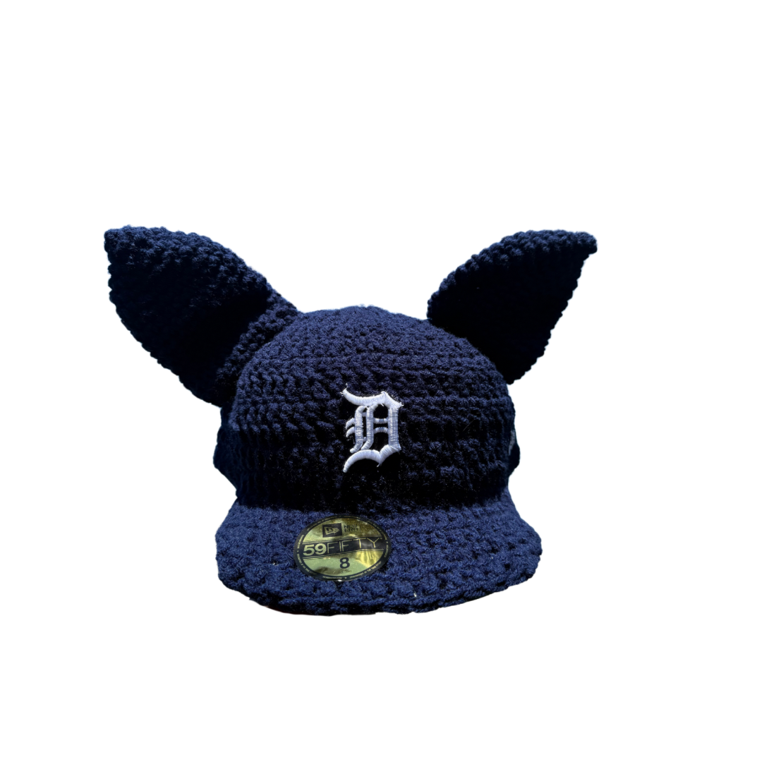 nAVY “dETROIT” fITTED cAP